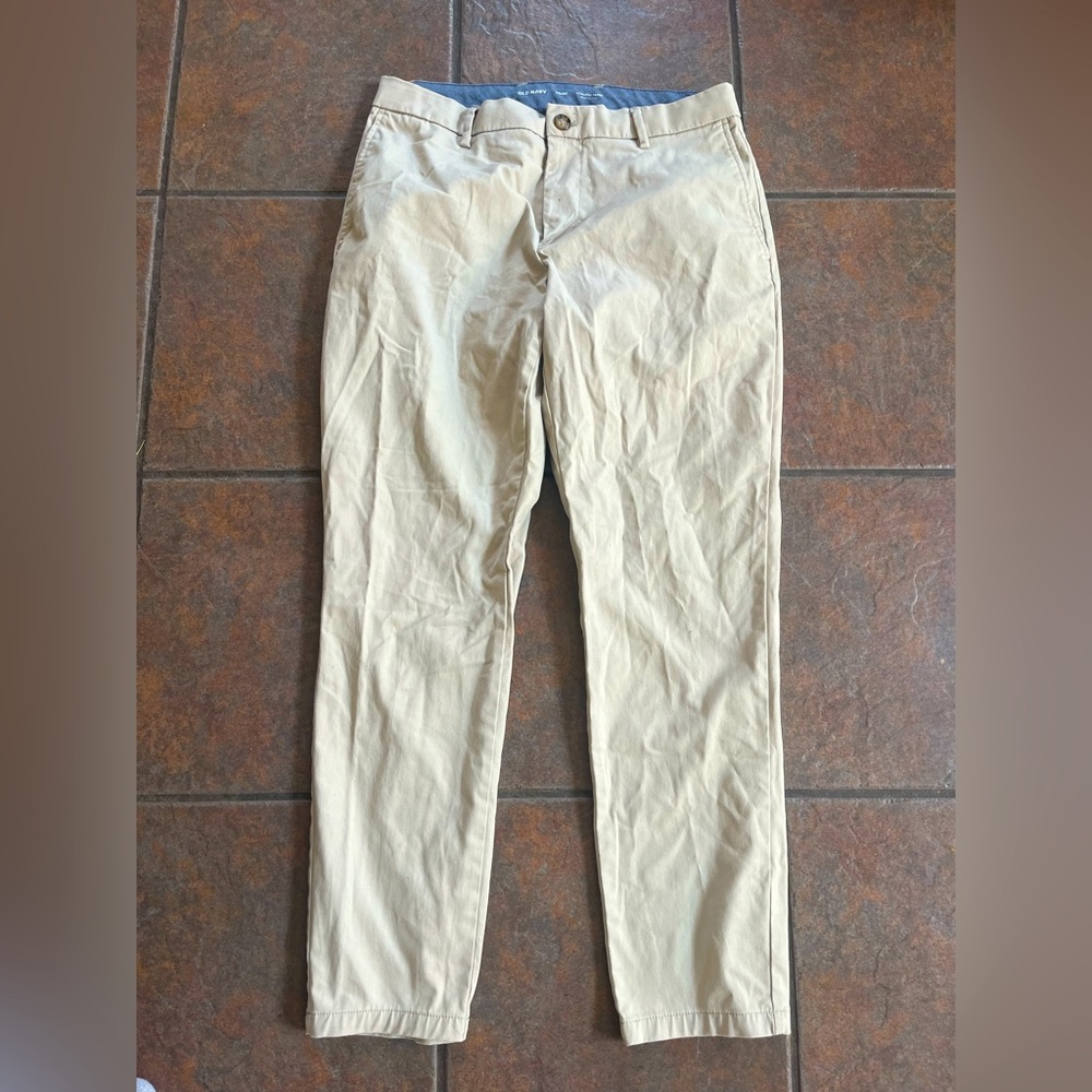 Men’s Old Navy Khaki Dress Pants Athletic Taper 32x30, Great Condition